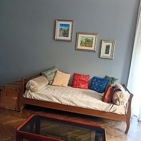 With 3 Bedrooms In With Wonderful City View Balcony And Wifi 2 Km From The Beach Lejlighed *