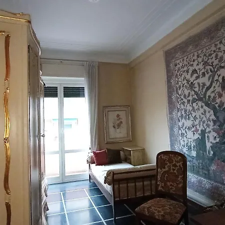 With 3 Bedrooms In With Wonderful City View Balcony And Wifi 2 Km From The Beach Apartmán Janov